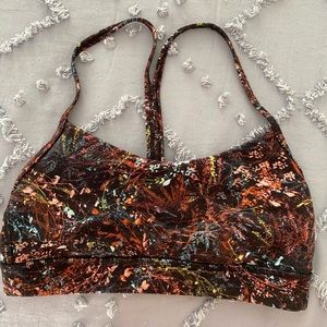 Lulu lemon flow Y Nulu sports bra size 6